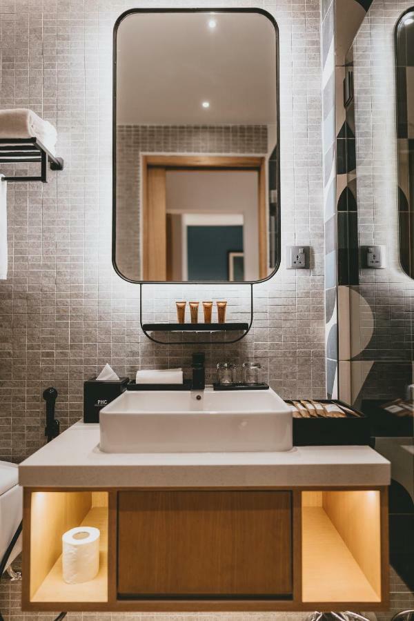 Macalister Hotel Managed By The Ascott Limited George Town Exteriör bild